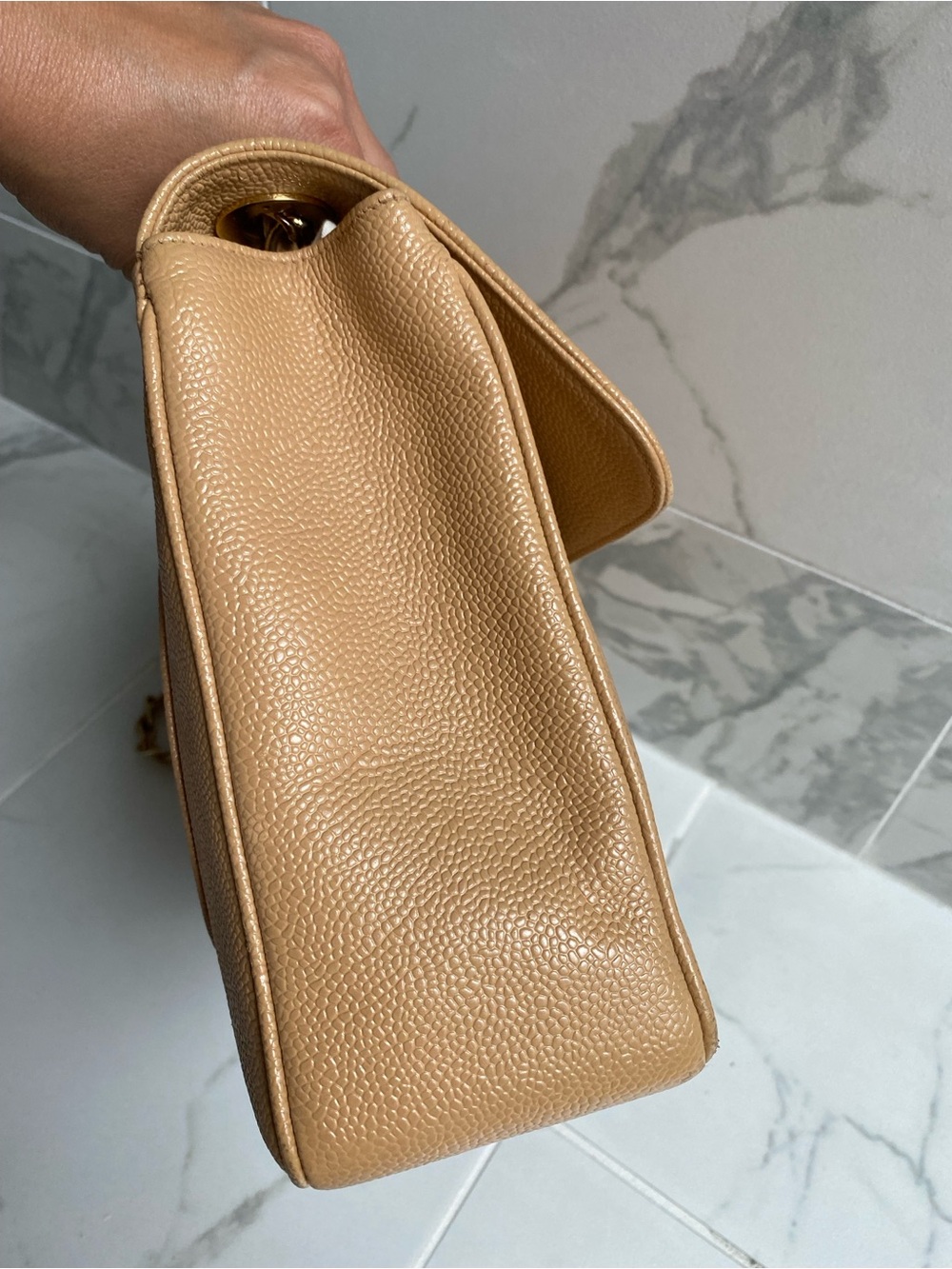CHANEL Vintage Caviar Jumbo Flap Bag - Picture 5 of 14